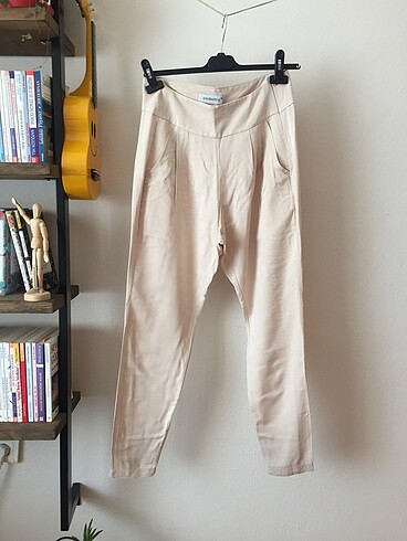 Bej pantalon