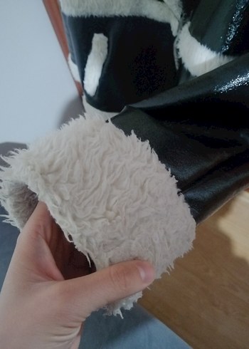 Kürklü Siyah Deri Kadın Kışlık Ceket - Görsel 5