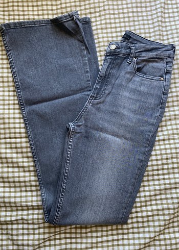 Gri İspanyol paça denim