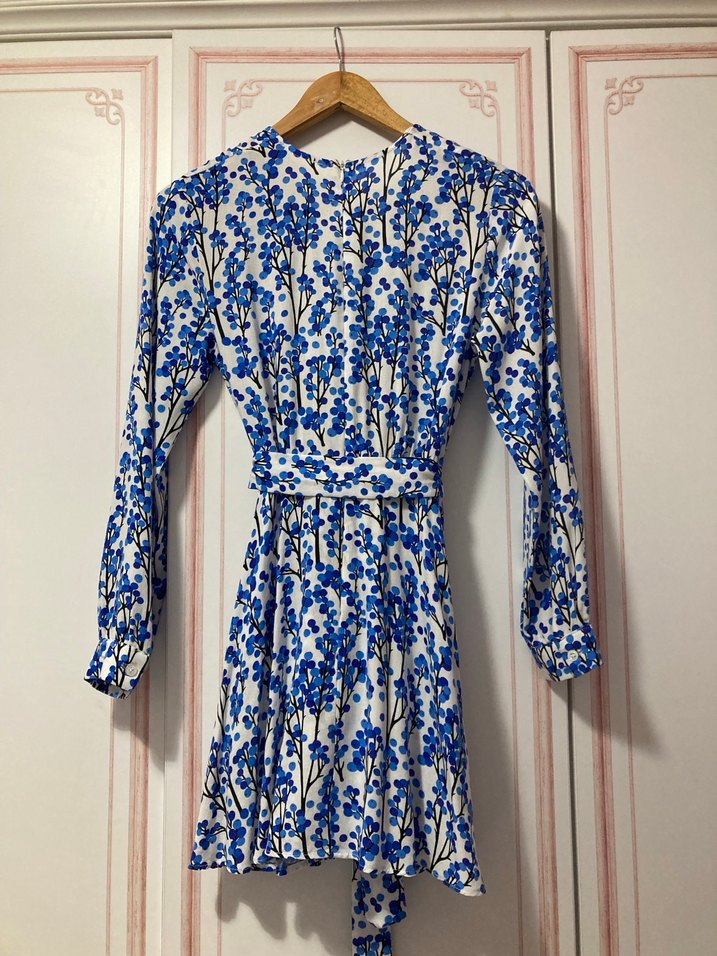 Ecrou Kadın Sakura Desenli V Yaka Viskon Şortlu Elbise-S - Görsel 3