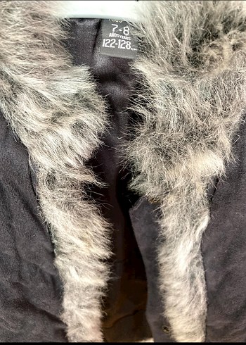 Kız Çocuk Tüylü Füme Nubuk Yelek-7/8 Yaş (Sadece 1 kere giyildi) - Görsel 3