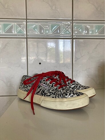 37 Beden Superga Leopar Desen Saten Ayakkabı-37