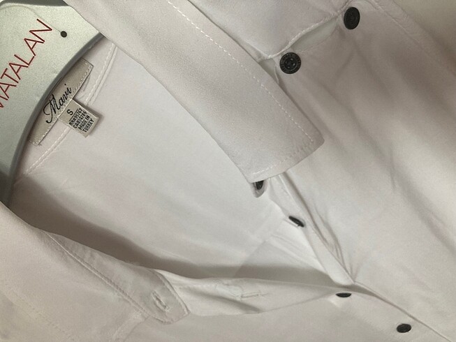 Mavi Omuzda Pencere Detaylı Beyaz Bluz-S - Görsel 7