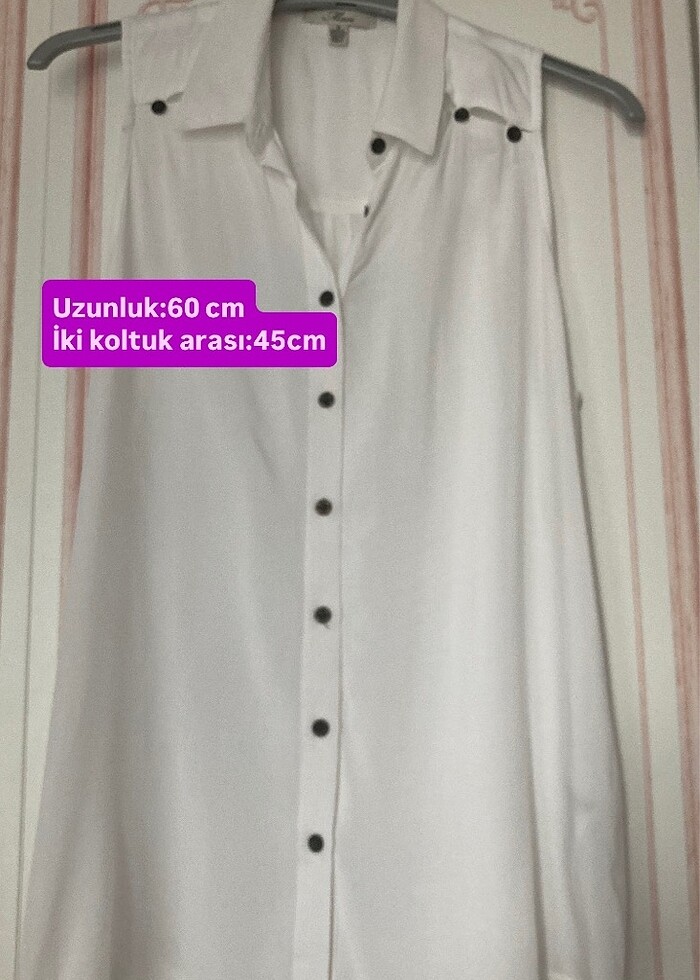 Mavi Omuzda Pencere Detaylı Beyaz Bluz-S - Görsel 2