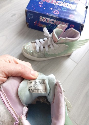 Skechers kanatlı ayakkabı - Görsel 8