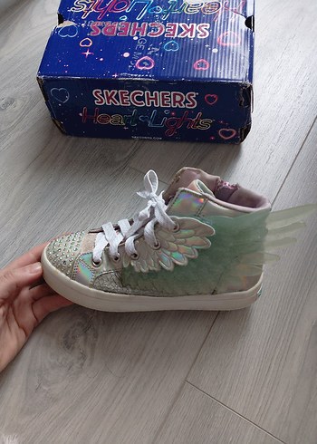 Skechers kanatlı ayakkabı - Görsel 4