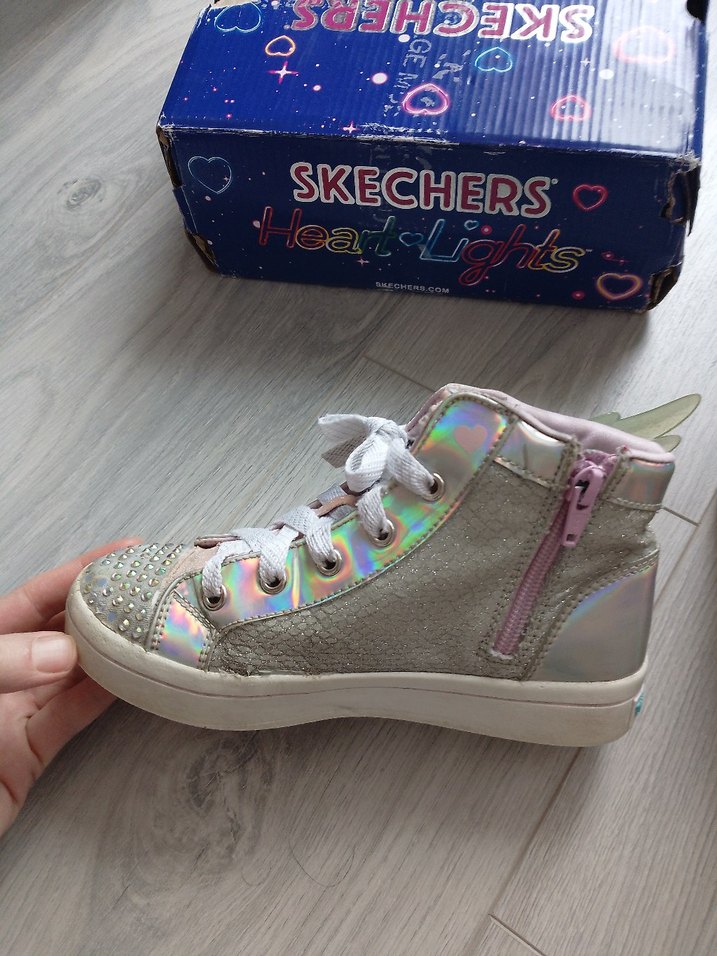 Skechers kanatlı ayakkabı - Görsel 5