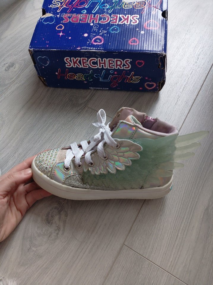 Skechers kanatlı ayakkabı - Görsel 4