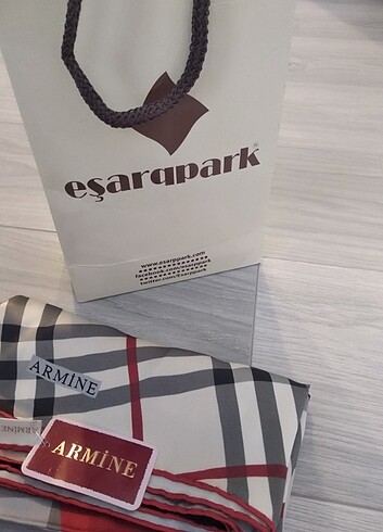 Armine İpek eşarp
