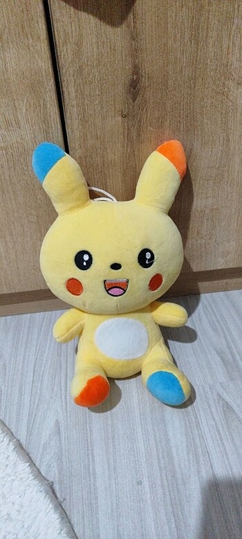 Pikaçu peluş oyuncak