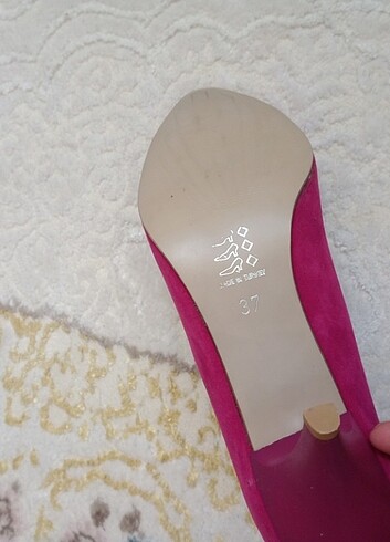 Zara Stiletto