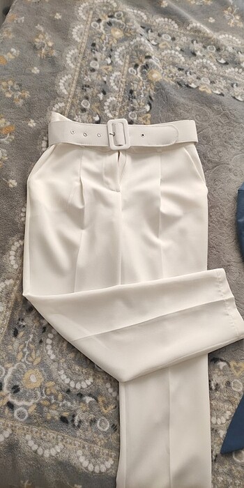 Krem kumaş pantolon 