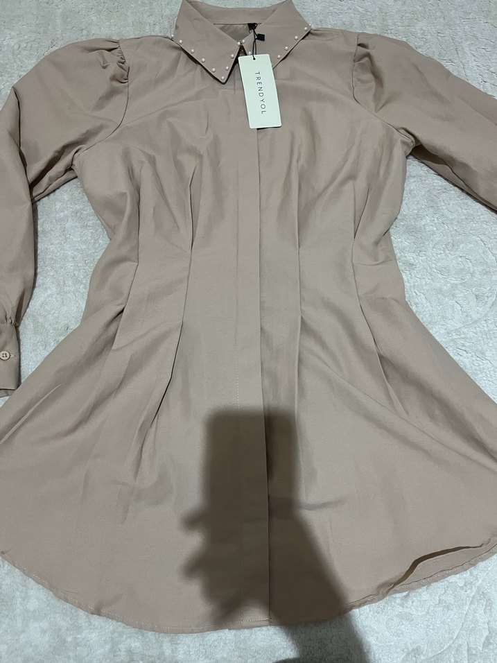 Bej tunik belden oturtmalı - Görsel 3