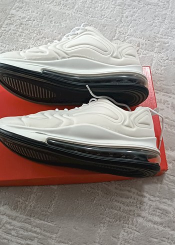 Nike Beyaz Spor ayakkabı