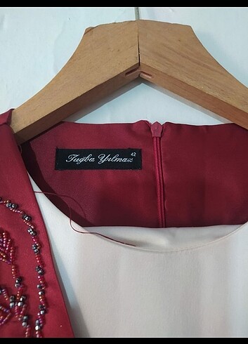 42 Beden bordo Renk Kaptan abiye
