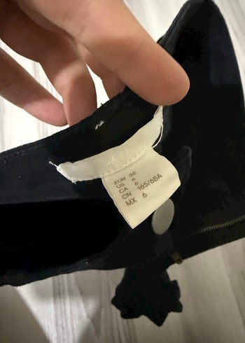 H&M siyah şort - Görsel 3