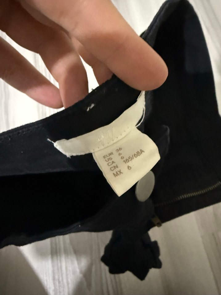 H&M siyah şort - Görsel 3