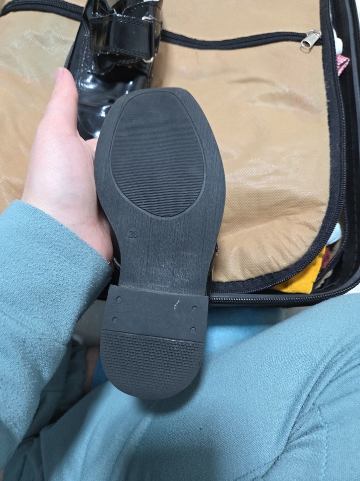 Erkek Çocuk Siyah Cırtlı Özel Ayakkabı - Görsel 2