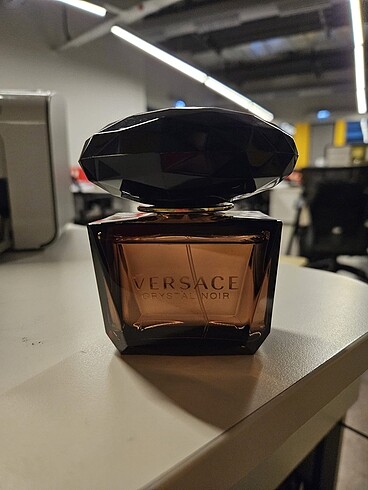  Beden VERSACE CRYSTAL NOIR