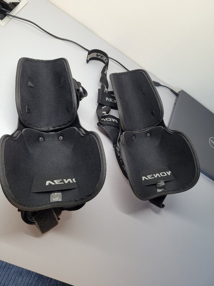 Siyah Lastik Motosiklet Diz Koruyucu - Görsel 2