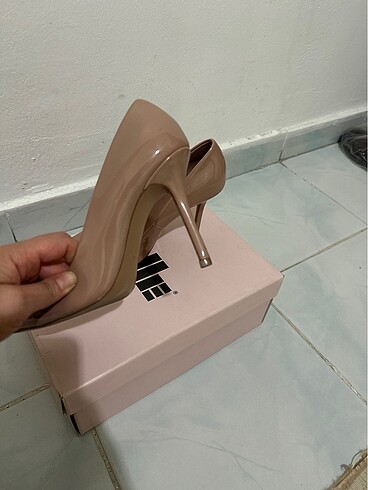 38 Beden ten rengi Renk Mango rugan stiletto