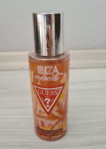 Guess Guess Ibiza Radiant Kadın Parfümü 250 ml