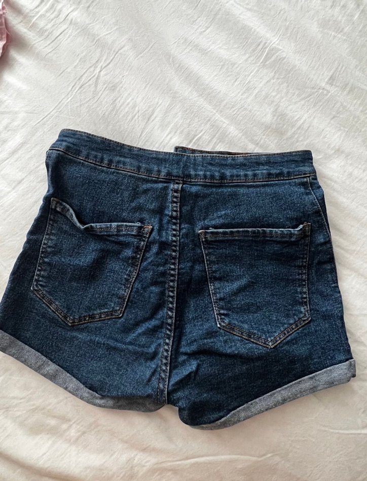 Kadın Mavi Dar Kesim Mini Kot Şort - Görsel 3