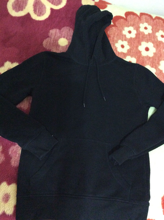H&M sweatshirt