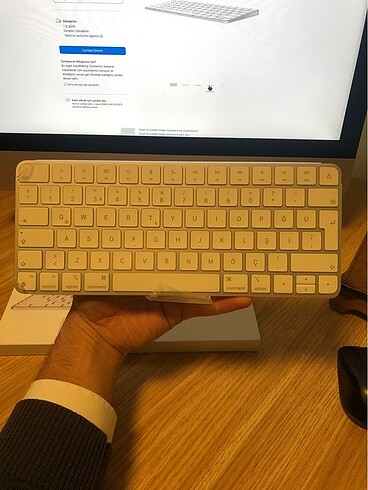 Apple Magic Keyboard 2