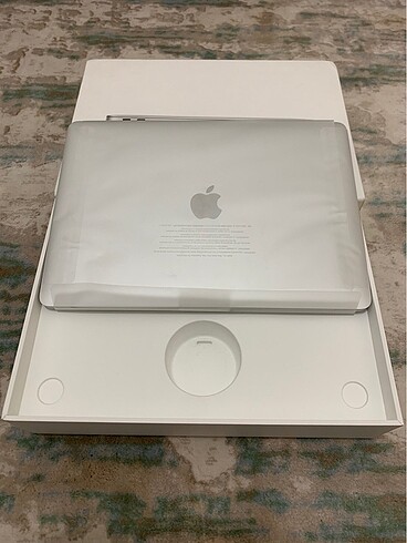 Beden MacBook Air 2020