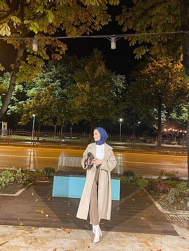 Trendyol & Milla Taş oversize geniş kesim uzun yünlü kaşe kaban