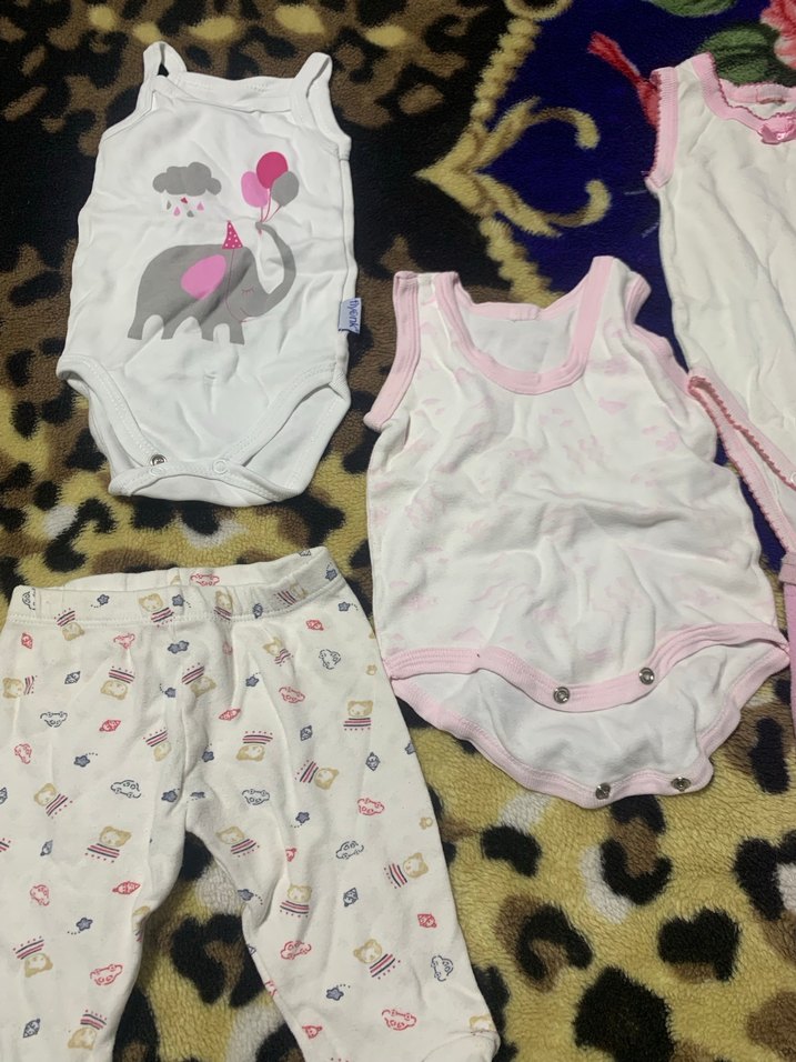 Dantel Detaylı Pembe Askısız Bebek Body - Görsel 2