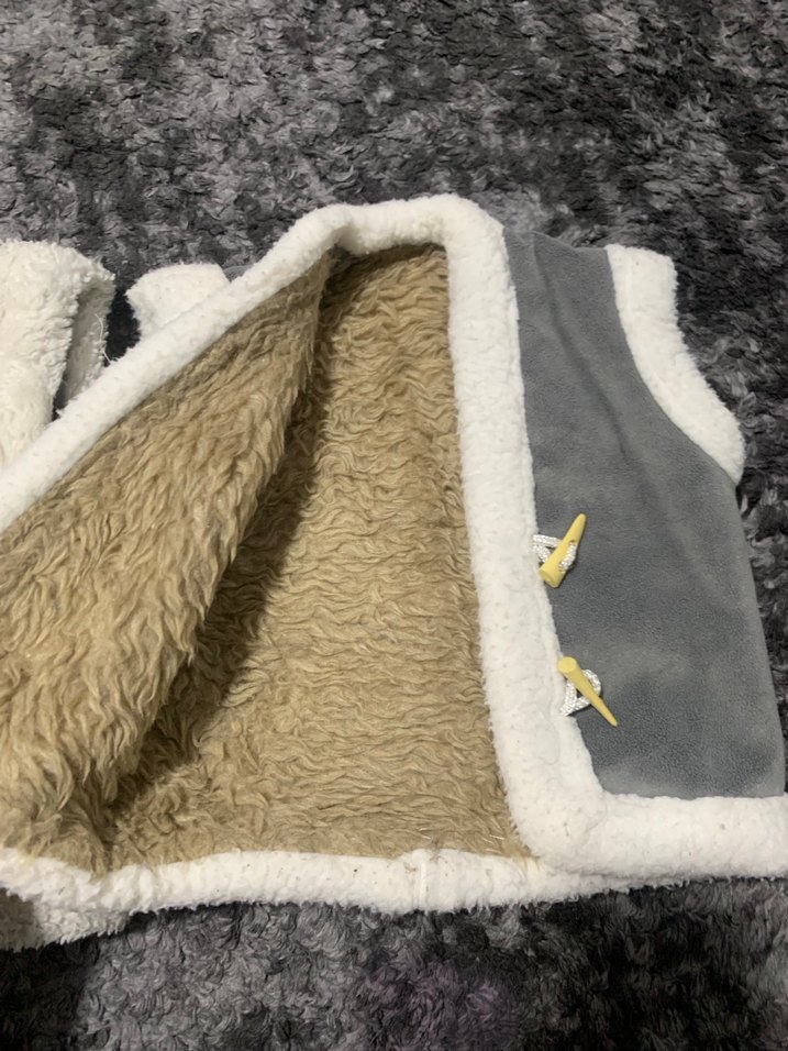 Erkek Çocuk Gri Kürklü Kapüşonlu Yelek - Görsel 4