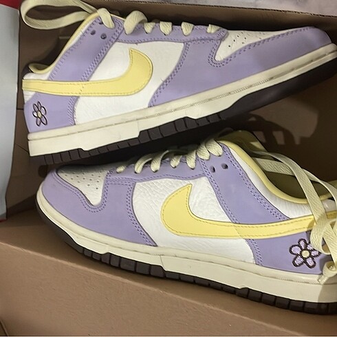 Nike Nike dunk low premium 37.5