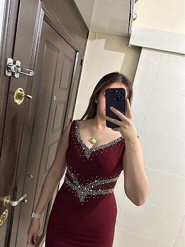 Zara 1 defa giyildi çok şık abiye