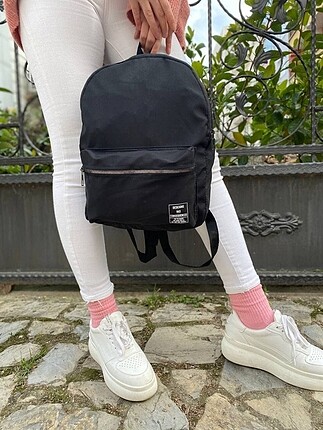 Siyah Basic Sırt Çanta