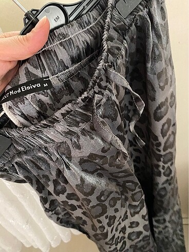 m Beden gri Renk #zara#pantalon