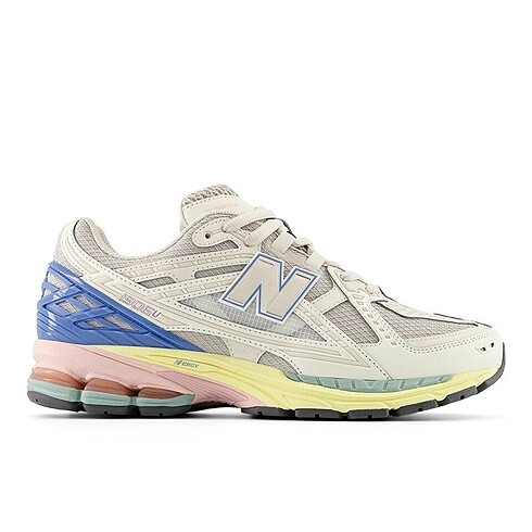 New Balance 1906u