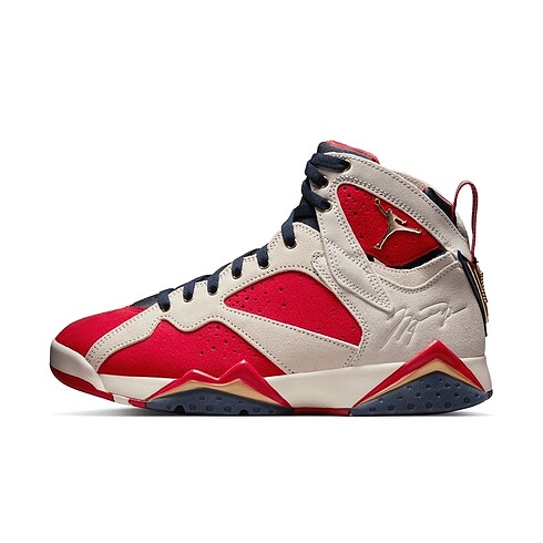 Air Jordan 7 x Trophy Room