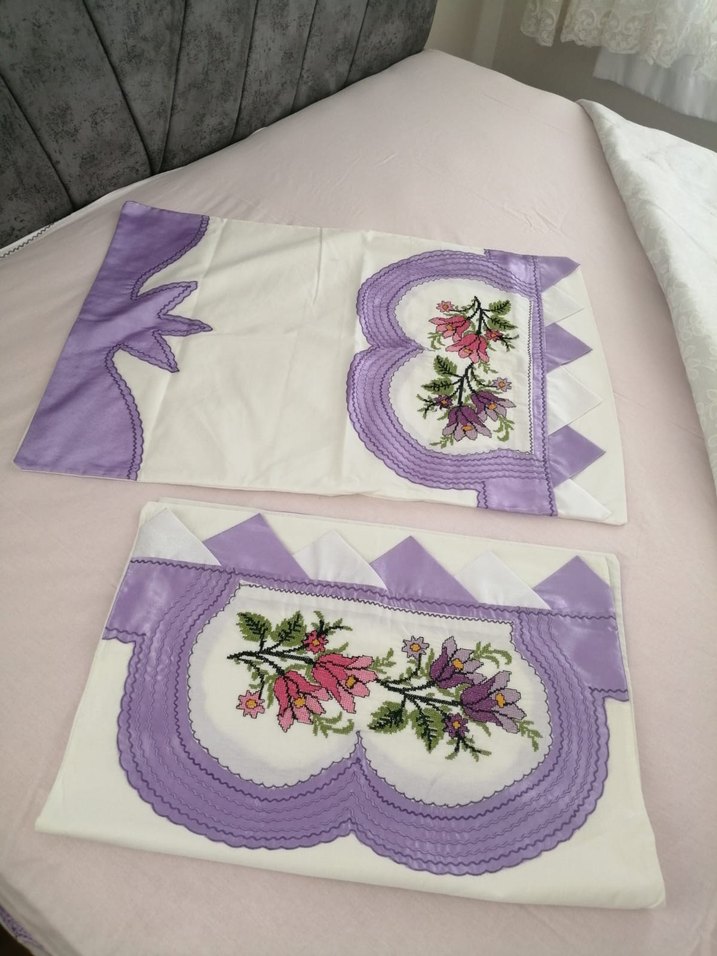 Mor Nakışlı Pastel Yatak Örtüsü - Görsel 2