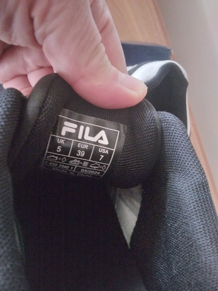 FILA Siyah Beyaz  kadin Erkek Spor Ayakkabı - Görsel 2