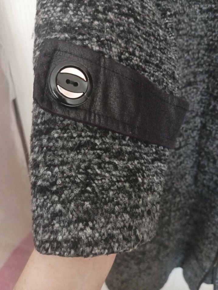 Gri kışlık kaban - Görsel 3