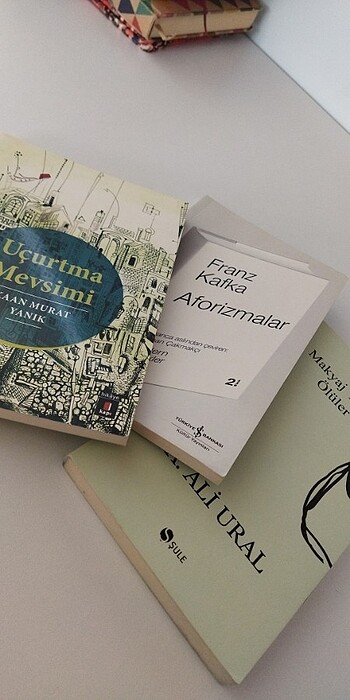 3 kitap