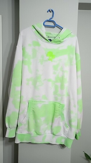 Kapşonlu sweatshirt
