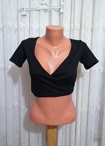 BERSHKA XS crop tertemiz 