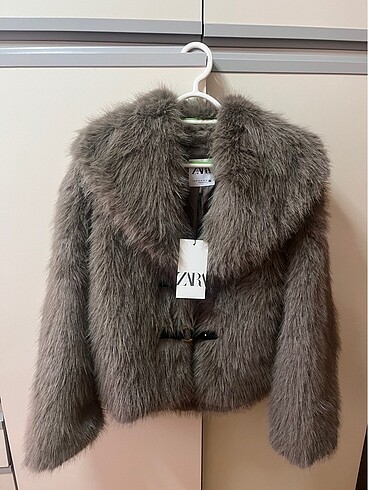 Zara suni kürk kaban