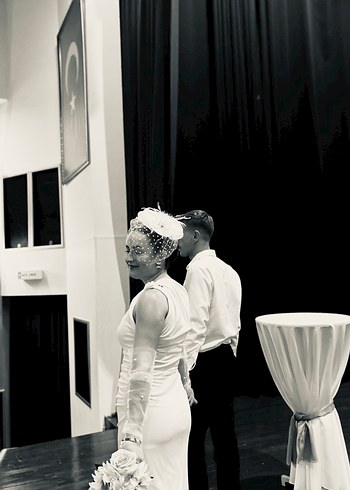 Zara Nikah şapkası