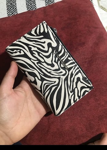 Zebra Desenli Siyah Deri Fermuarlı Cüzdan - Görsel 2