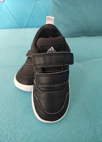 Adidas Cocuk ayakkabısı