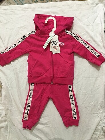 Guess bebek eşofman takımı